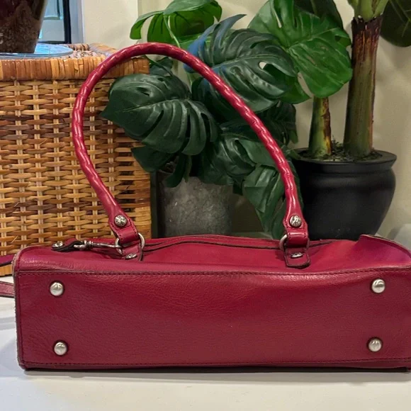 Patricia Nash Leather Calvi Handbag Crossbody in Red - Picture 9 of 15